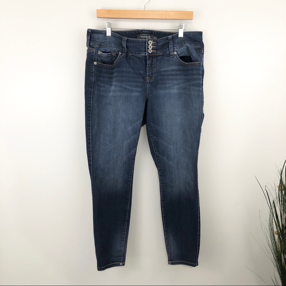 Torrid Skinny Jegging Jeans